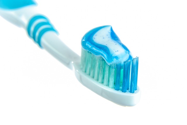 Tandbørsteteknologi i konstant udvikling: Hvad kan du forvente af fremtidens tandbørster?